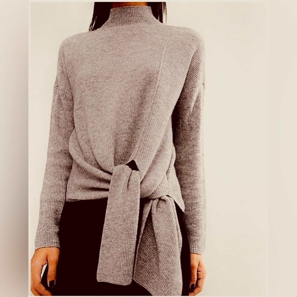 Joseph A Mocha Brown Tie Front Mock Neck Sweater Size M